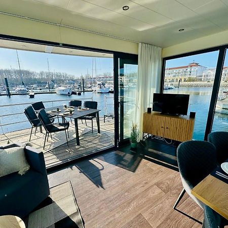 Exklusives Ostsee-Hausboot, Kueche Mit Spueler, Tv, Grosse Sonnenterrasse, 3X Kostenfreie Kfz-Parkplaetze, Klimaanlage, Bis Zu 6 Personen, 2X Baeder, Waschmaschine บอลเทินฮาเกิน ภายนอก รูปภาพ